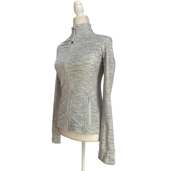 Lululemon Define Jacket Wee Are From Space Sheer Blue Chambray size 6 - Picture 6 of 12